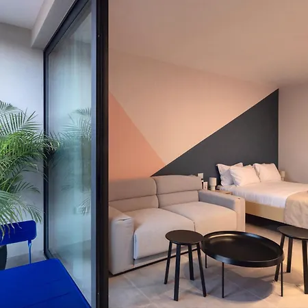 Aparthotel Aweso 4*