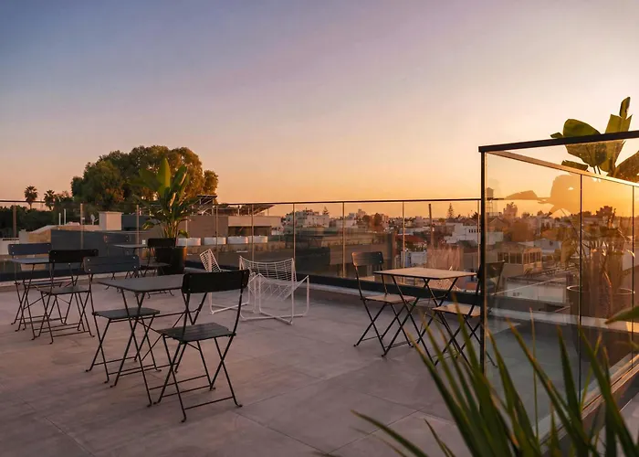 Aweso Aparthotel Lemesos