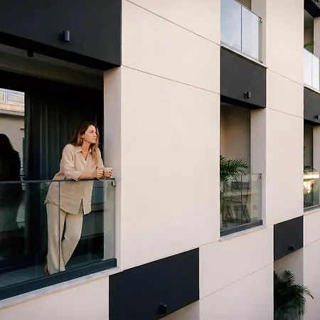 Aweso Апарт-отель 3*